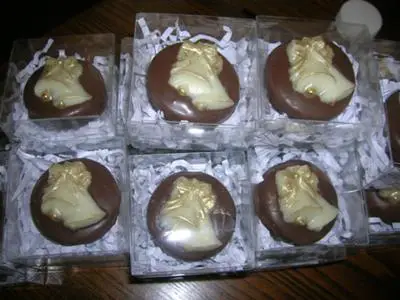 Chocolate Covered Wedding Oreos