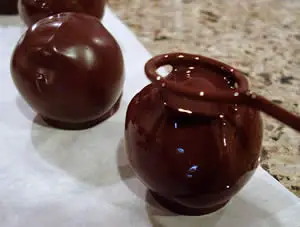 Making Dipped Chocolates Using A  Circular Dipping Fork